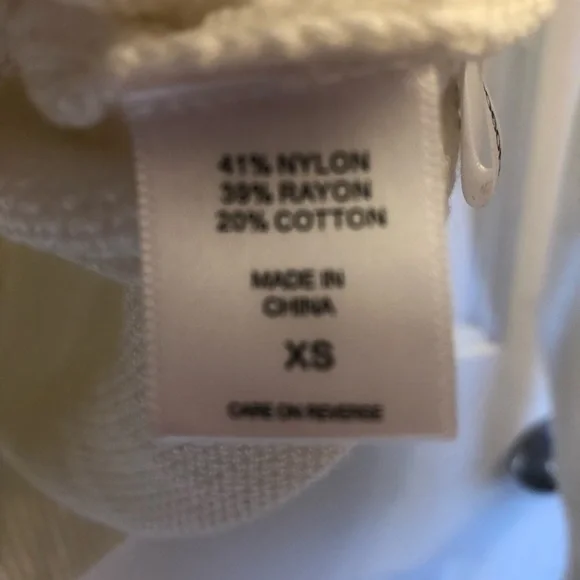 NY&Co White with mirrored sequins XS Sweater - Picture 4 of 7